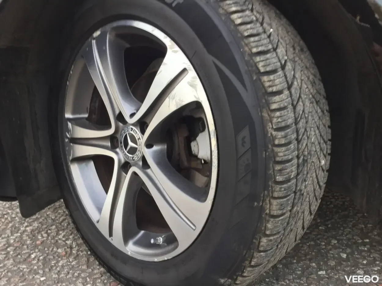 Mercedes-Benz E220 d Avangarde Facelift EU6 2 143kW