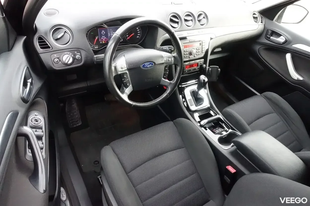 Ford S-MAX Titanium Facelift EU5 2 120kW