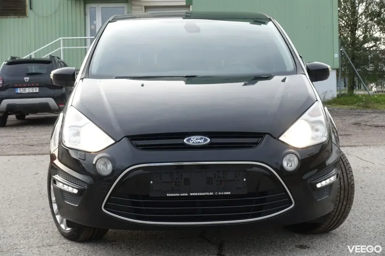 Ford S-MAX Titanium Facelift EU5 2 120kW