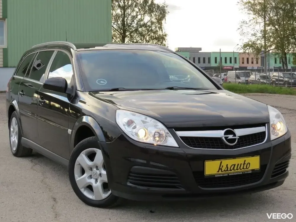 Opel Vectra Station Wagon Facelift 2.2 114kW