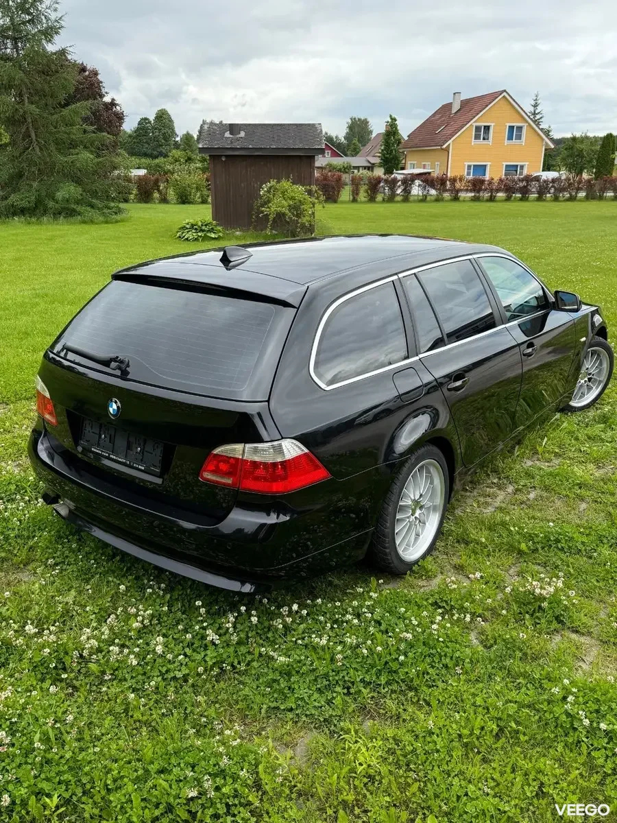 BMW 520 D Touring 2 120kW