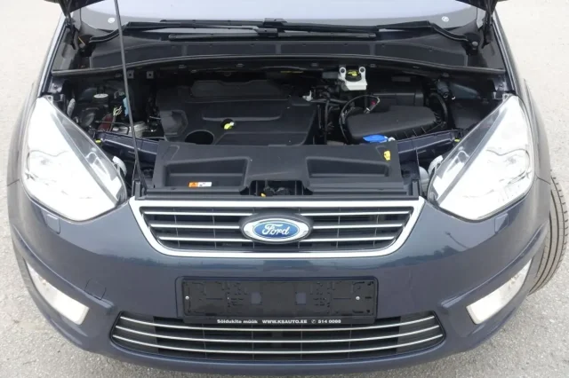 Image of Ford Galaxy Titanium EU5 2 120kW