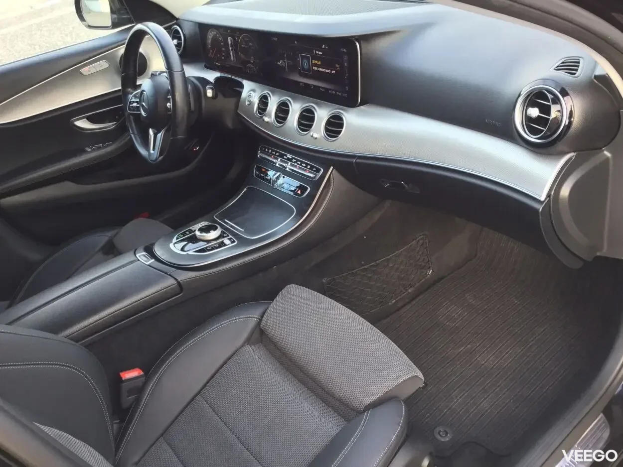 Mercedes-Benz E220 d Avangarde Facelift EU6 2 143kW