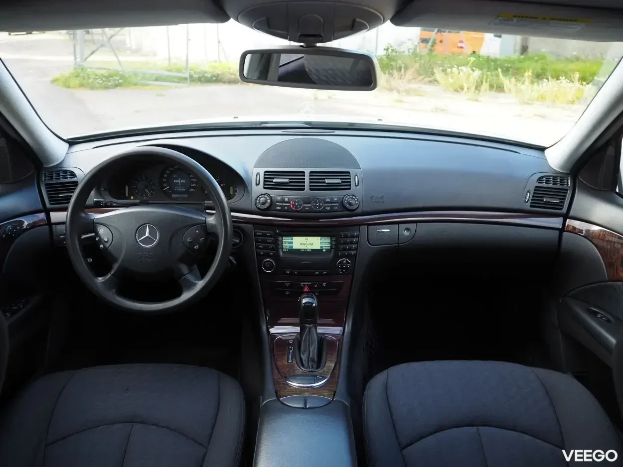 Mercedes-Benz E220 T Elegance 2.1 110kW