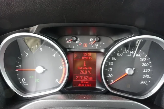 Image of Ford Galaxy Titanium EU5 2 120kW