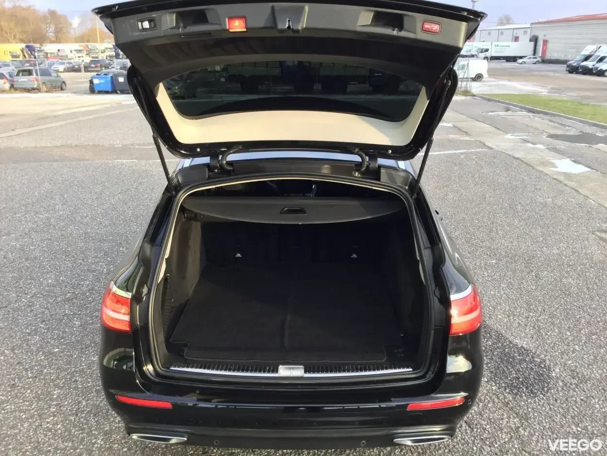 Mercedes-Benz E220 d Avangarde Facelift EU6 2 143kW