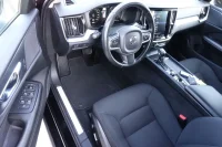 Volvo V60 Momentum EU6 2 140kW thumbnail