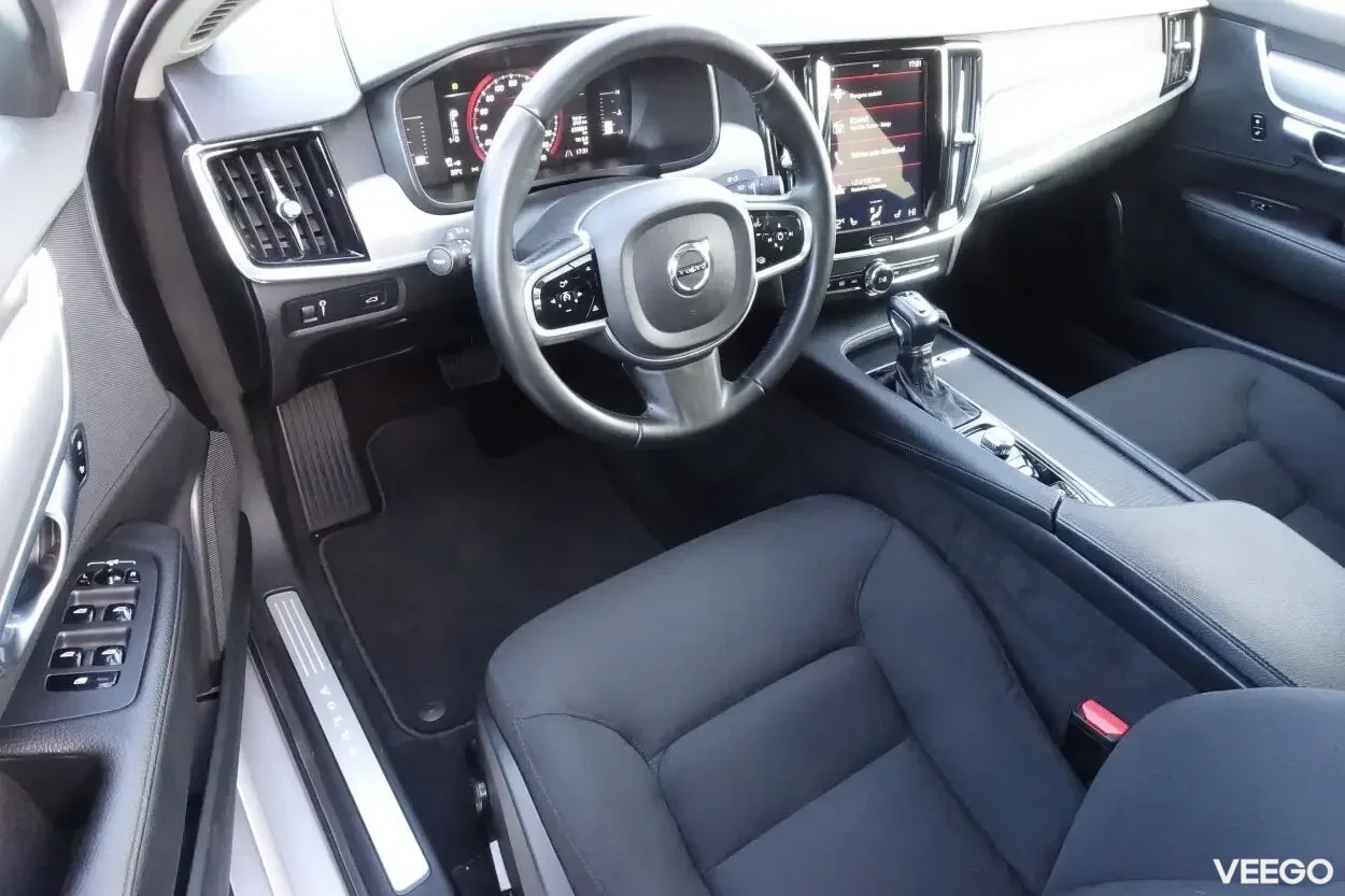 Volvo S90 Momentum EU6 2 110kW