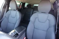 Volvo V60 Momentum EU6 2 140kW thumbnail