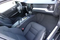 Volvo V60 Momentum EU6 2 140kW thumbnail