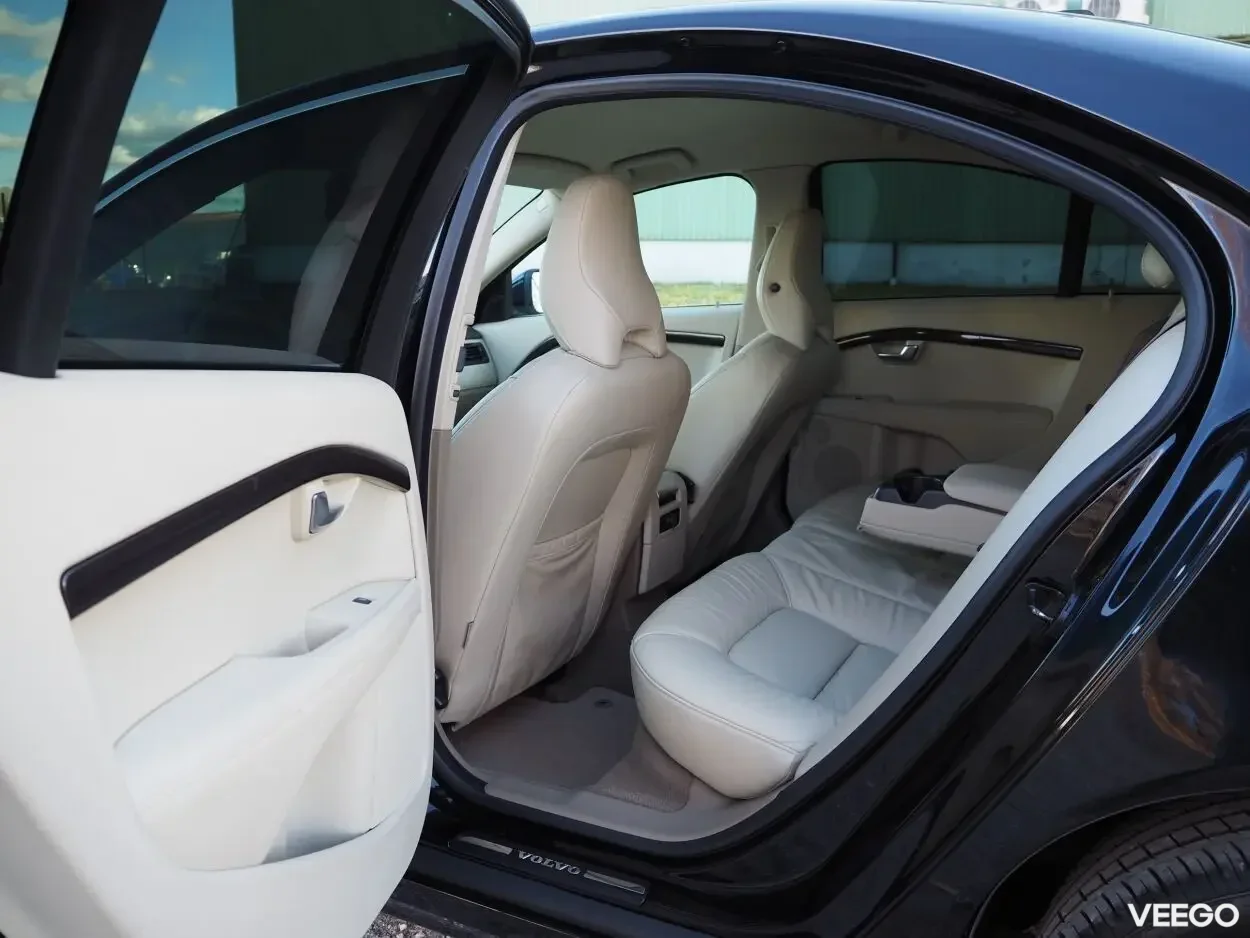 Volvo S80 Summum 2.4 129kW