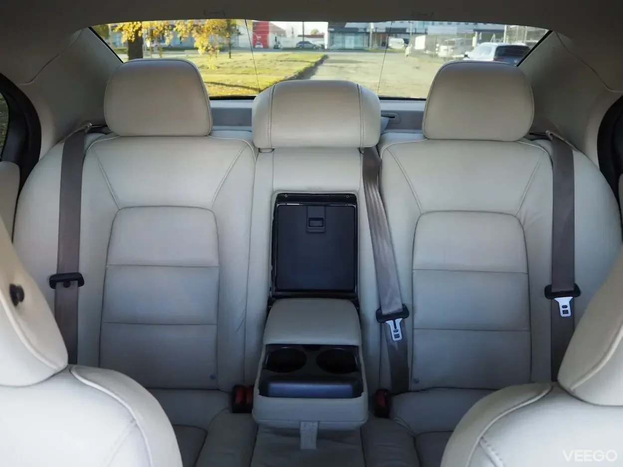 Volvo S80 Summum 2.4 129kW