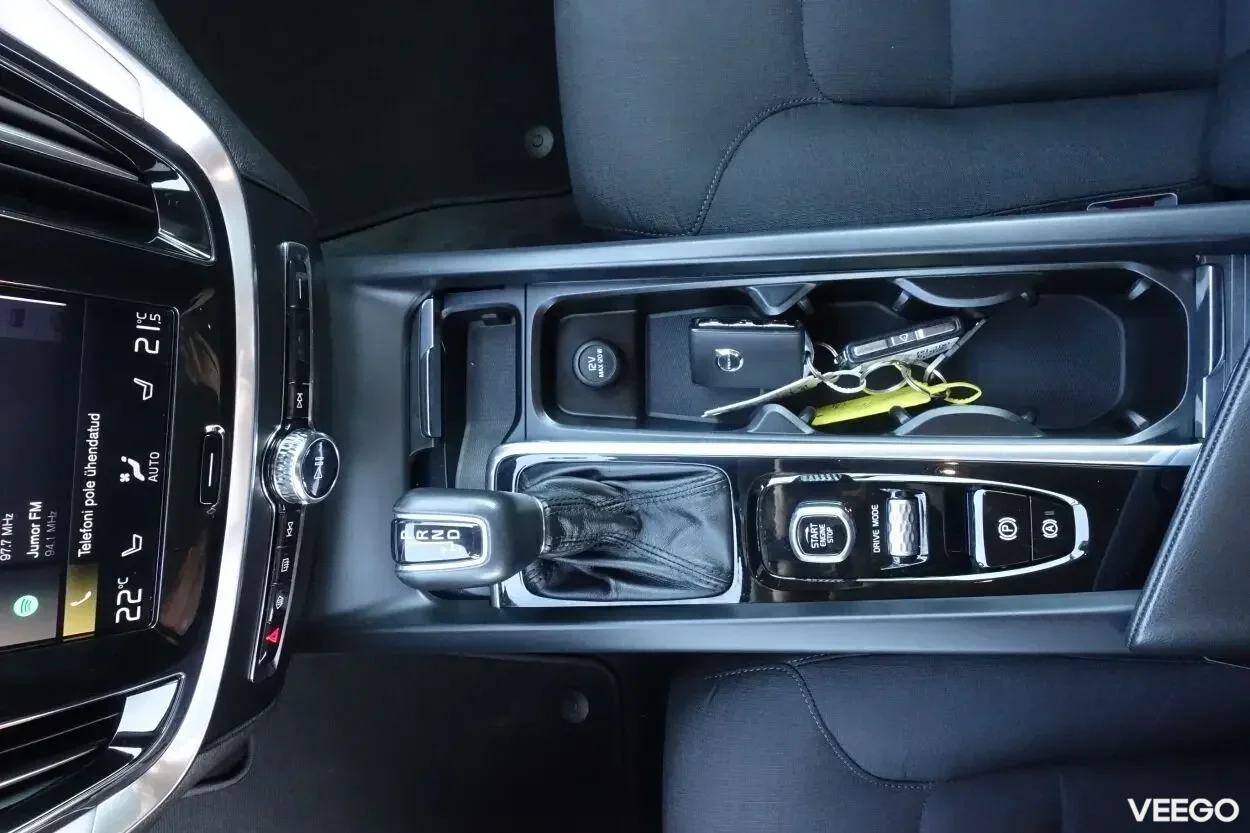 Volvo V60 Momentum EU6 2 140kW