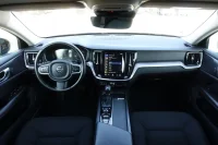Volvo V60 Momentum EU6 2 140kW thumbnail