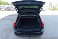 Volvo V60 Momentum EU6 2 140kW thumbnail