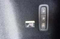 Volvo V60 Momentum EU6 2 140kW thumbnail