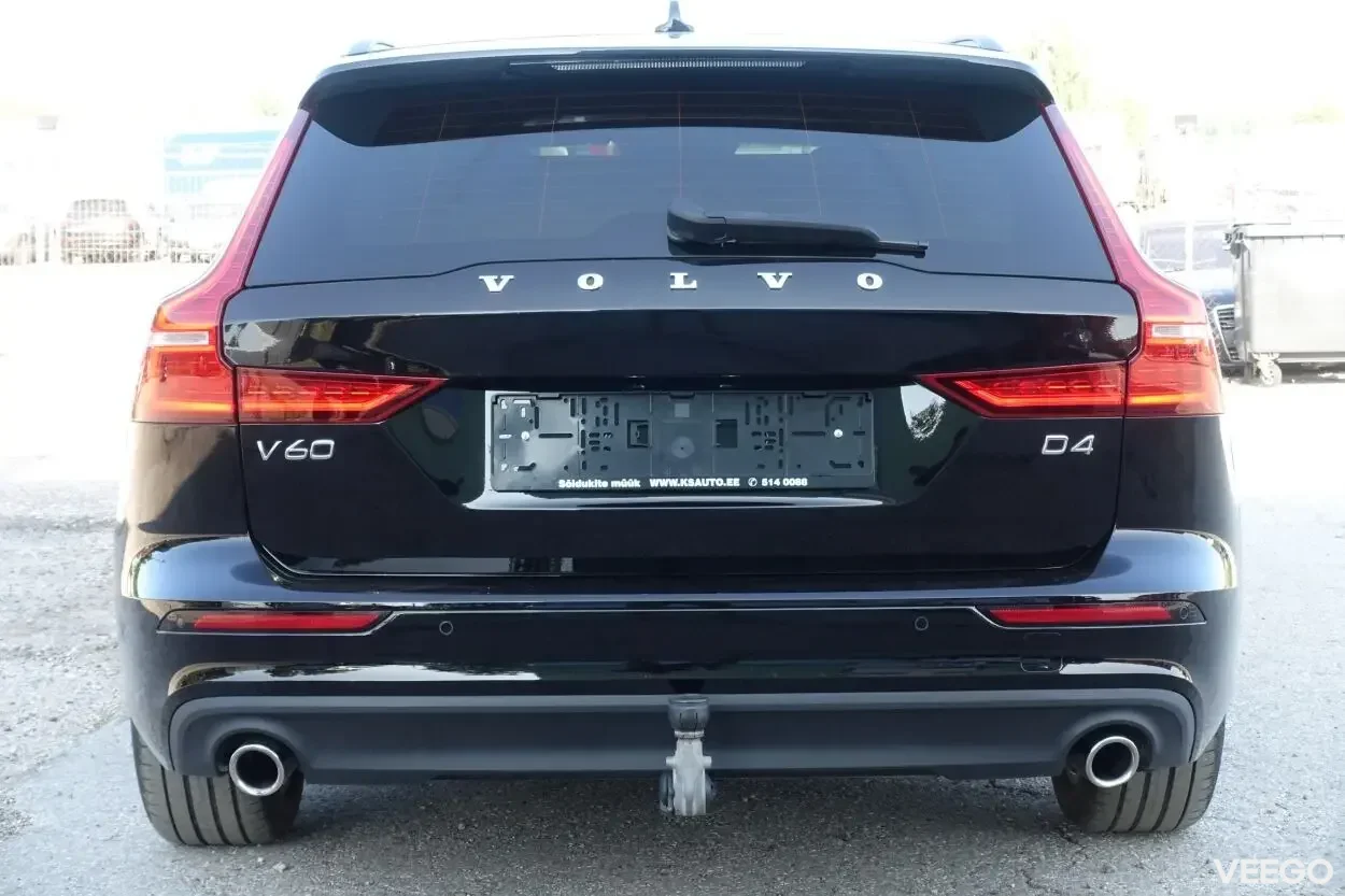 Volvo V60 Momentum EU6 2 140kW