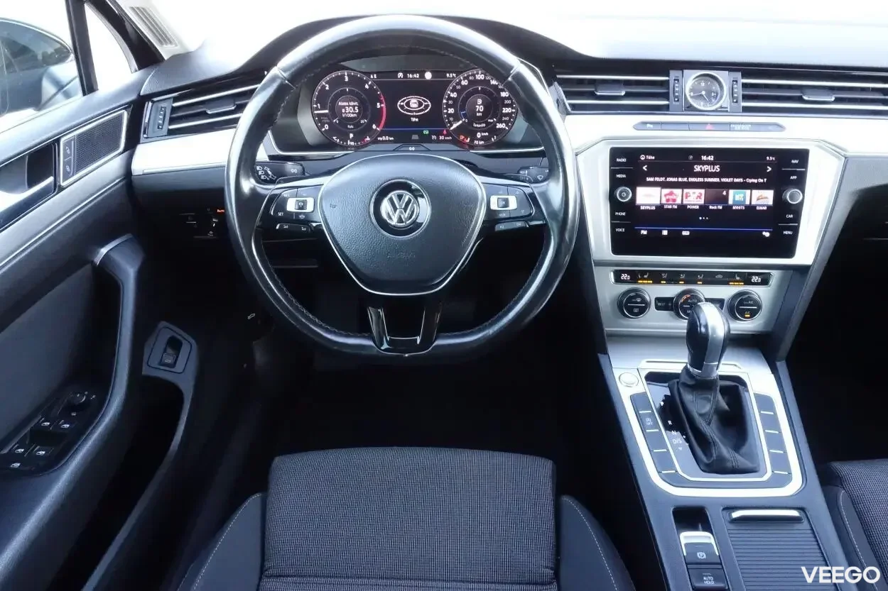 Volkswagen Passat Variant Comfortline Facelift EU6 2 110kW