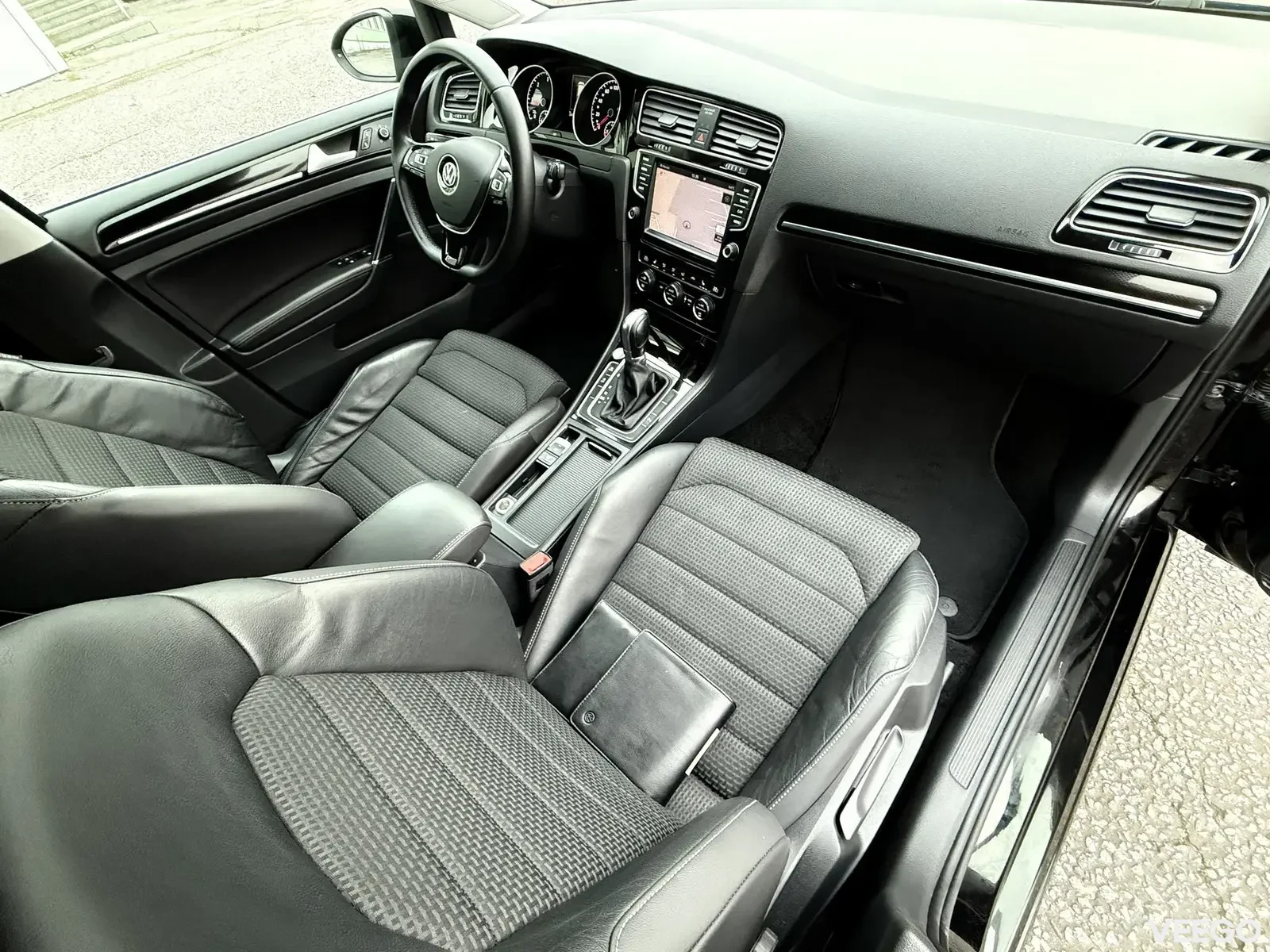 Volkswagen Golf Variant Highline Facelift EU5 2 110kW