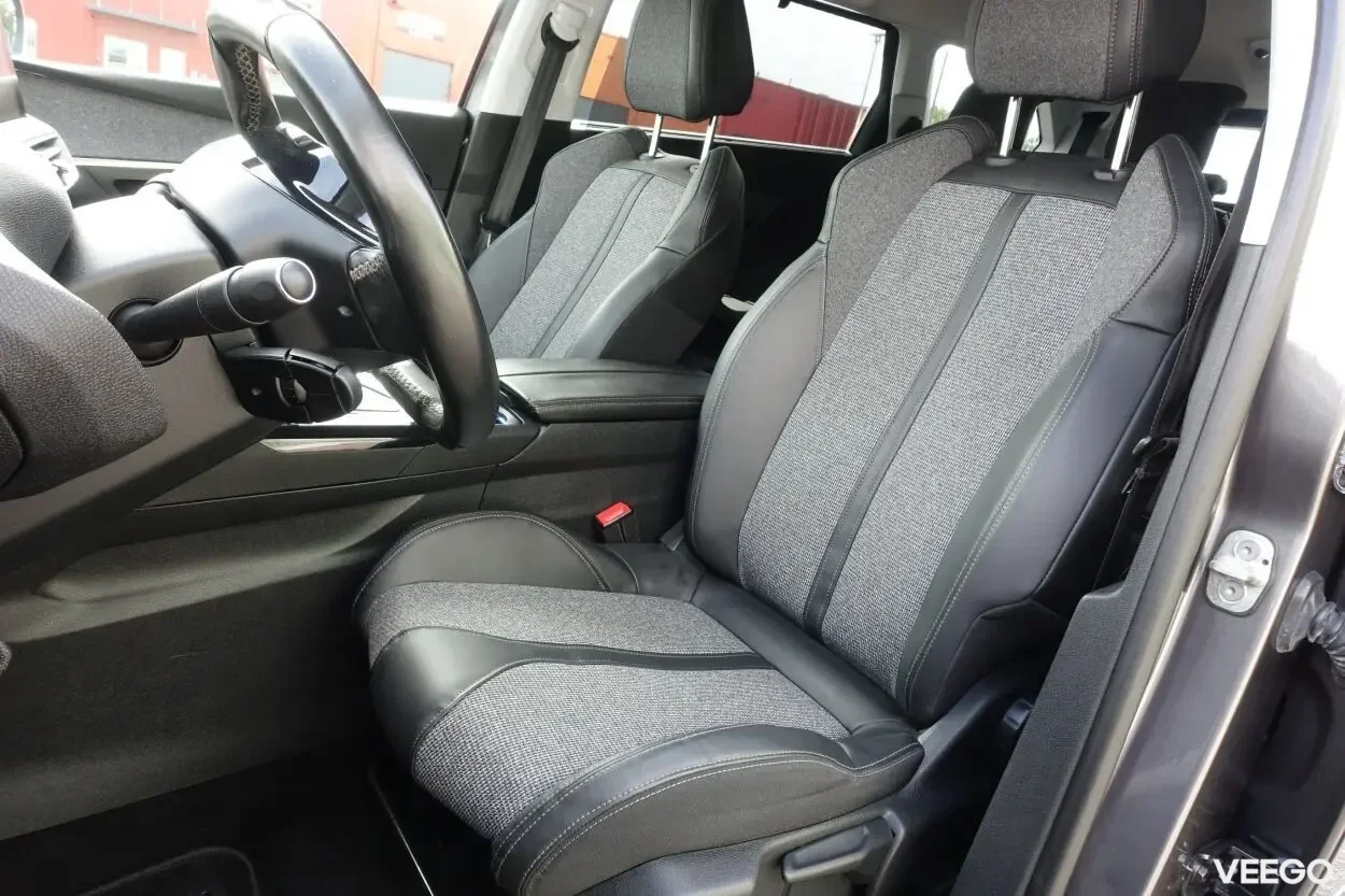 Peugeot 5008 Allure Plus EU6 1.6 88kW