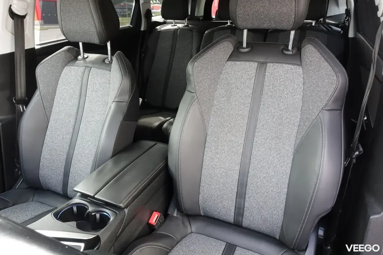 Peugeot 5008 Allure Plus EU6 1.6 88kW