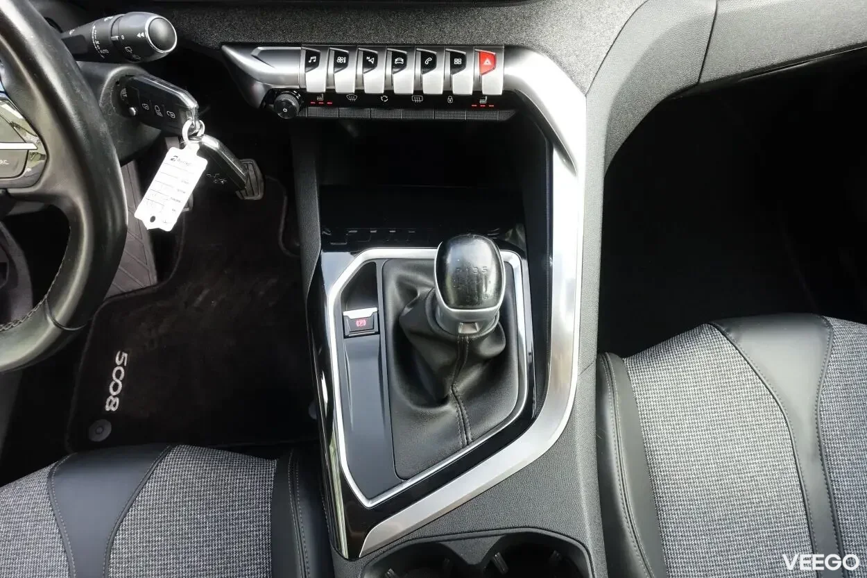 Peugeot 5008 Allure Plus EU6 1.6 88kW