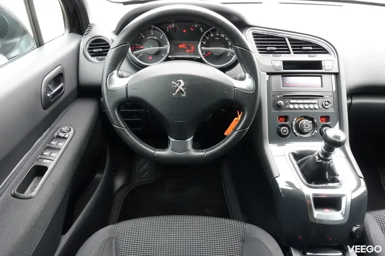 Peugeot 5008 Style Facelift 1.6 84kW