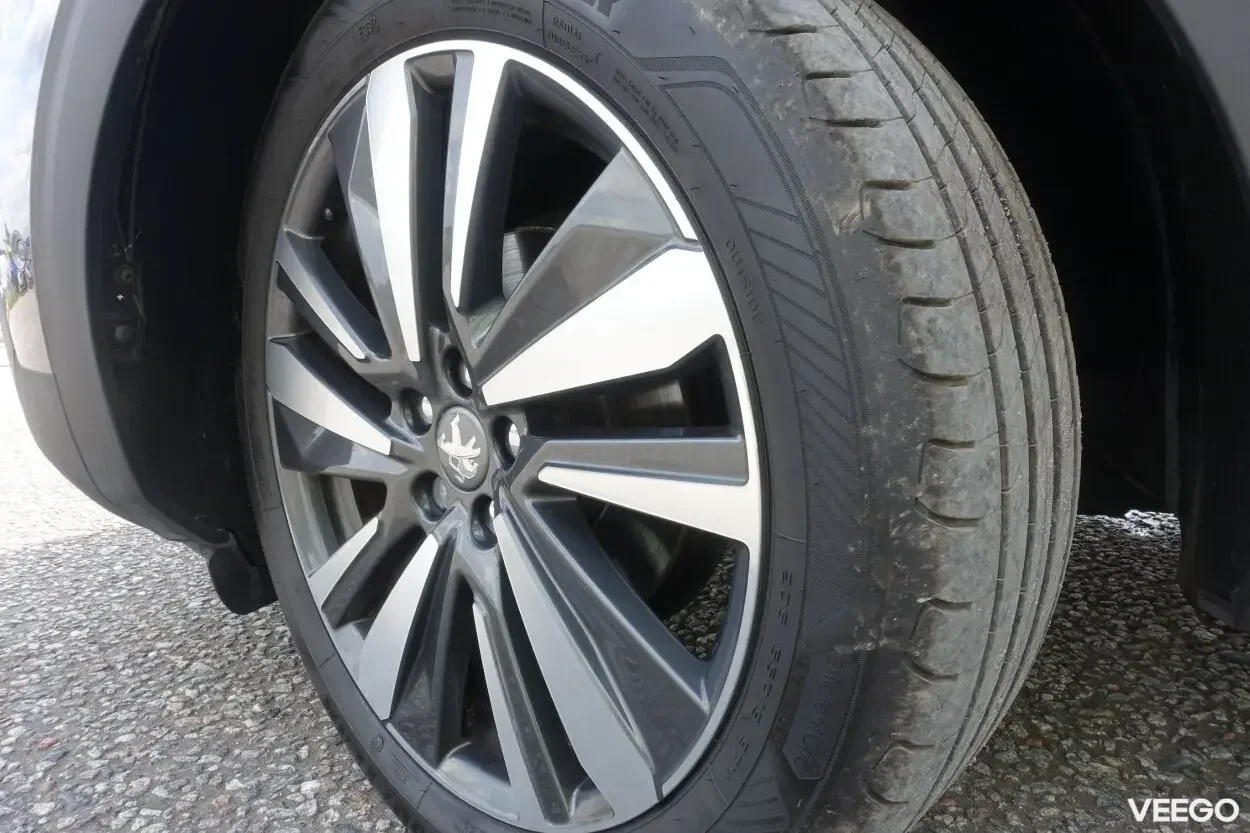 Peugeot 5008 Allure Plus EU6 1.6 88kW