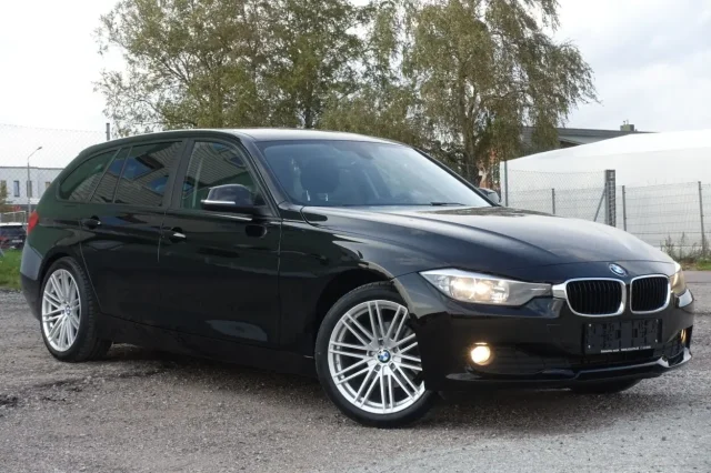 Image of BMW 318 D Touring EU5 2 105kW
