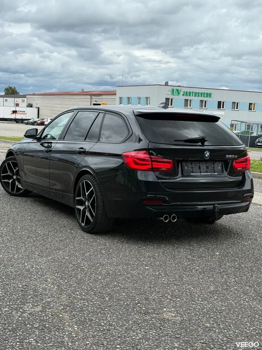 BMW 320 D Touring Shadowline EU6 2 140kW