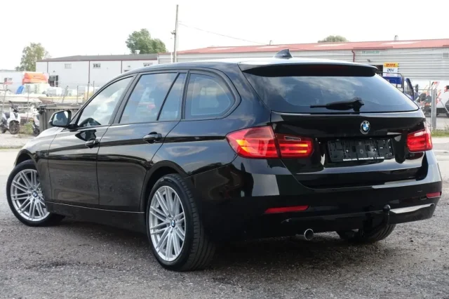 Image of BMW 318 D Touring EU5 2 105kW
