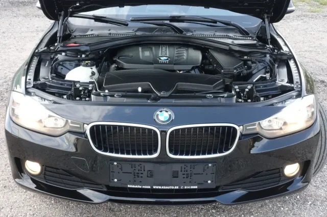 Image of BMW 318 D Touring EU5 2 105kW