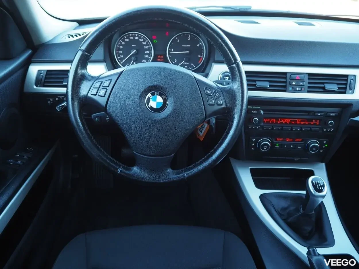 BMW 318 D Facelift EU5 2 105kW
