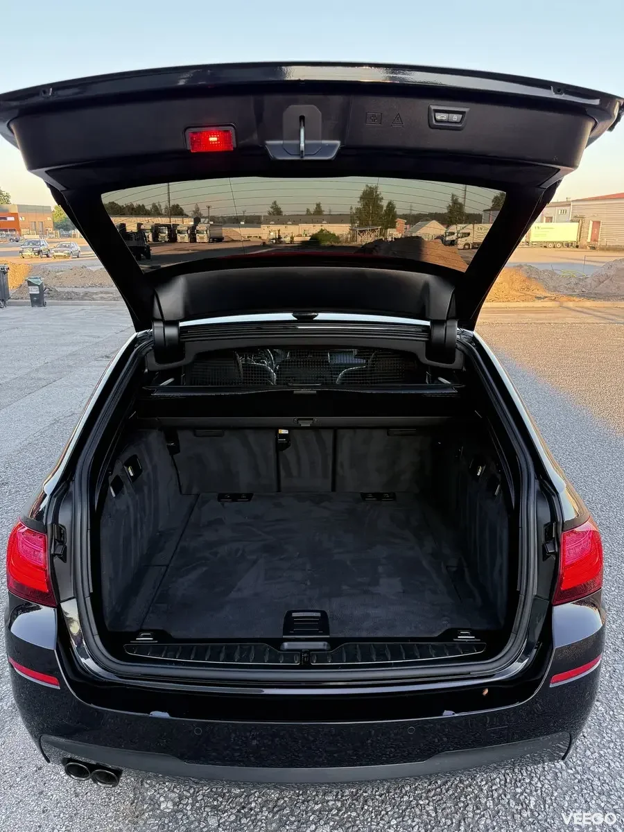 BMW 530 Touring M-Sportpakett 3 190kW