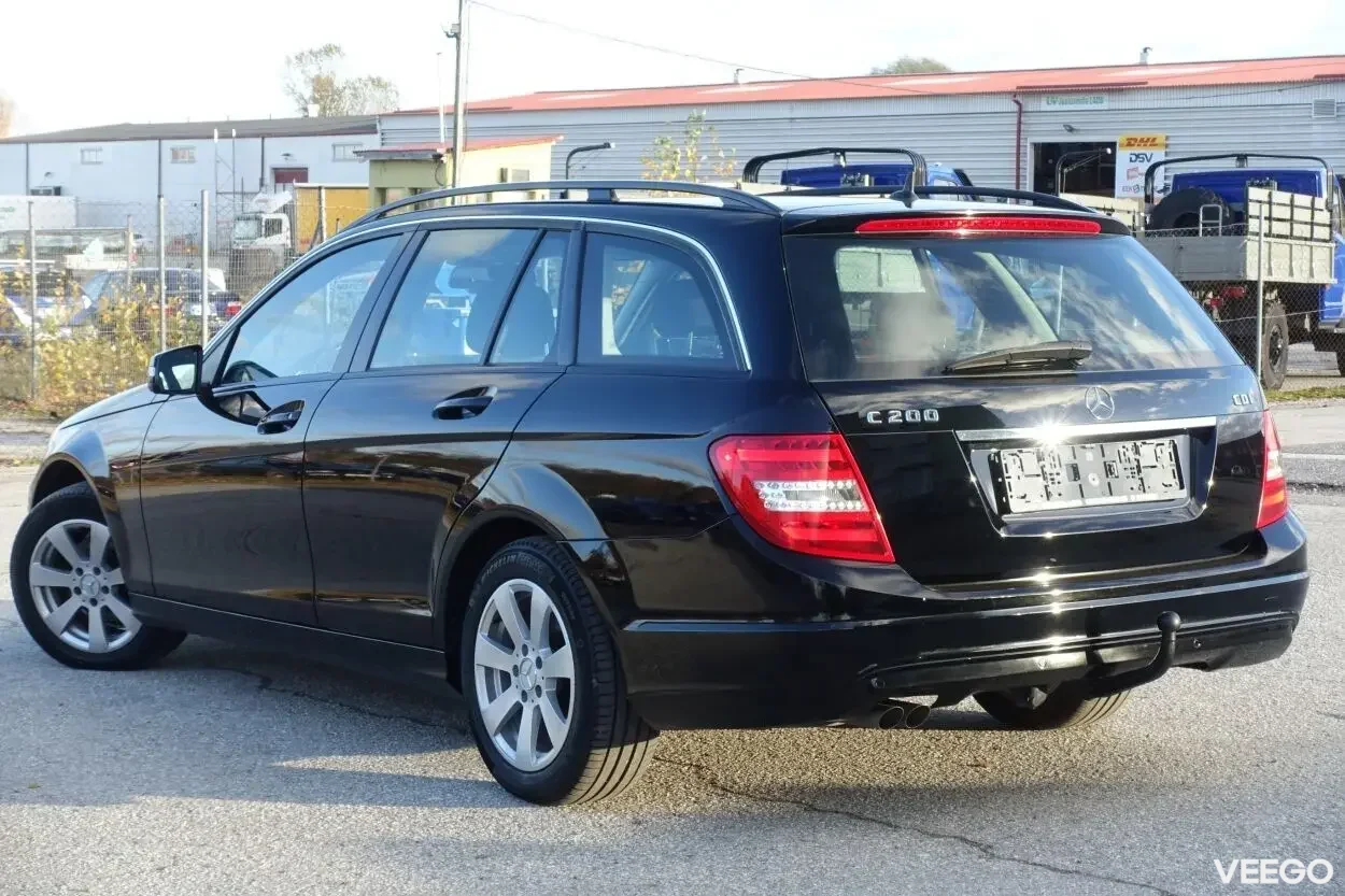 Mercedes-Benz C200 Elegance Facelift EU5 2.1 100kW