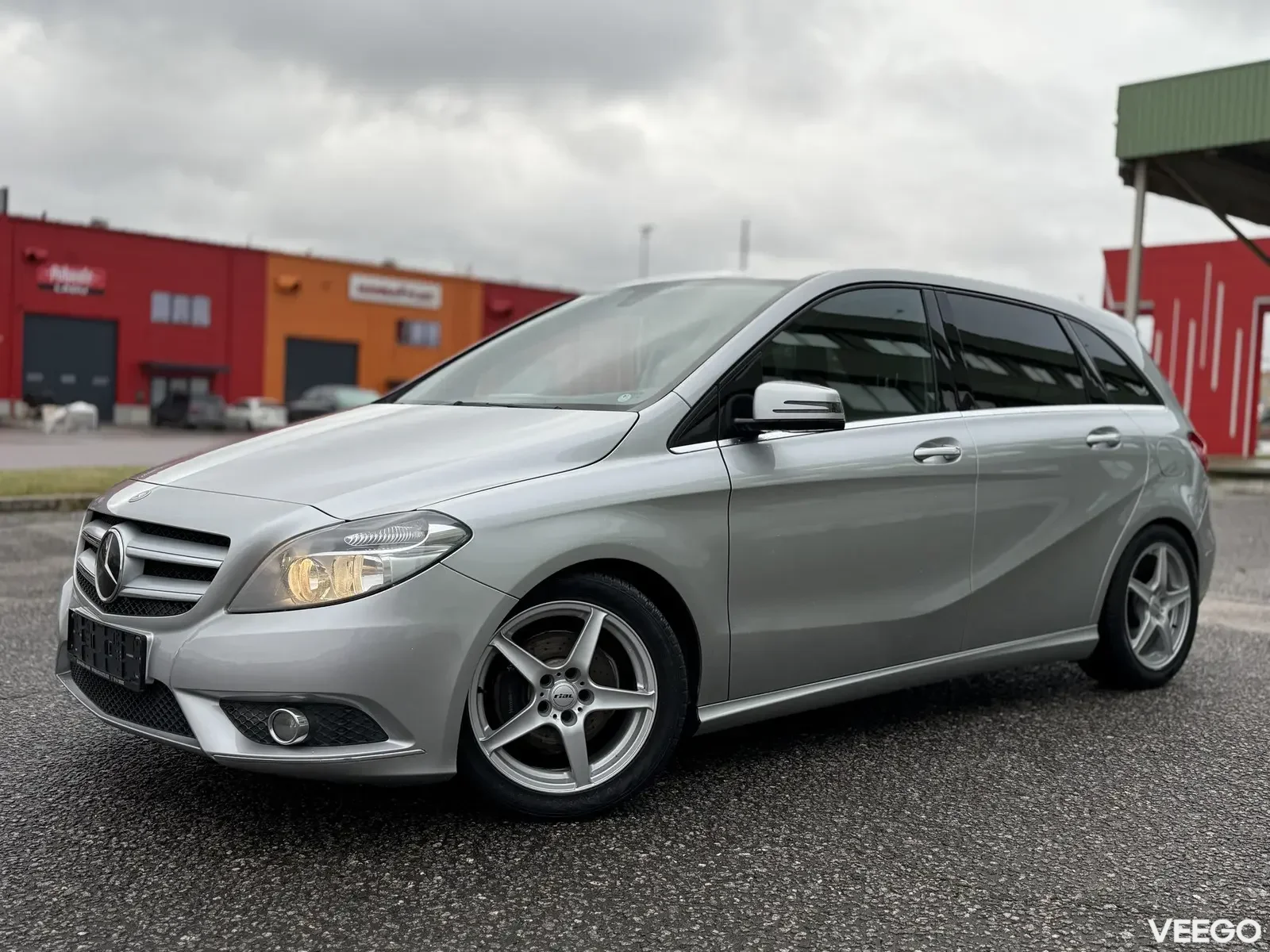 Mercedes-Benz B180 Sportpakett Facelift 1.8 80kW