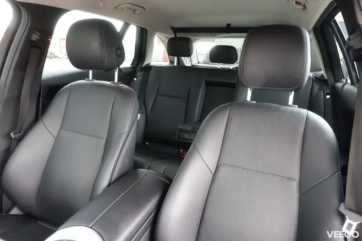 Mercedes-Benz C220 Avantgarde Facelif EU6 2.1 125kW