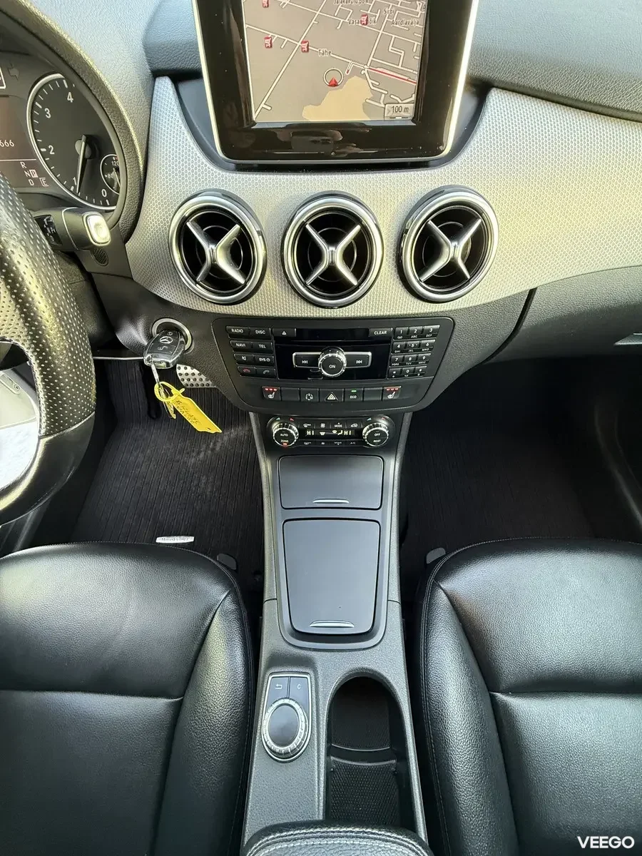 Mercedes-Benz B200 AMG Sportpakett Facelift 1.8 100kW