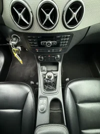 Mercedes-Benz B180 Sportpakett Facelift 1.8 80kW thumbnail