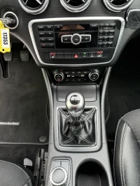 Mercedes-Benz A200 D AMG Sportpakett 2.1 100kW thumbnail