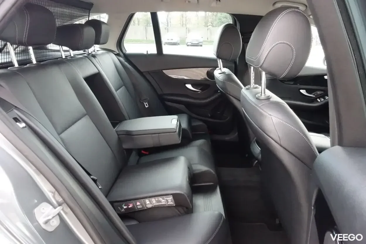 Mercedes-Benz C220 Avantgarde Facelif EU6 2.1 125kW