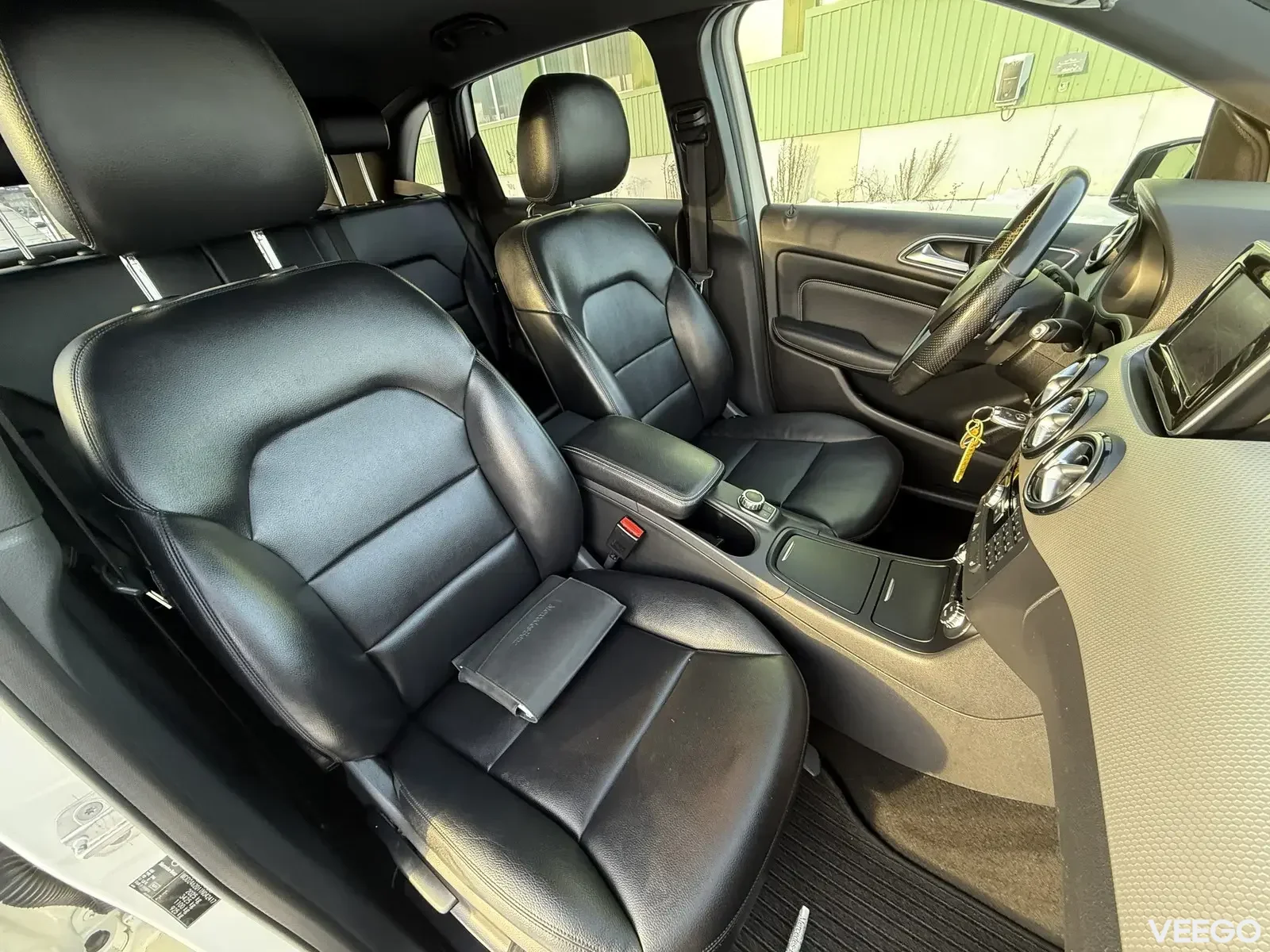 Mercedes-Benz B200 AMG Sportpakett Facelift 1.8 100kW