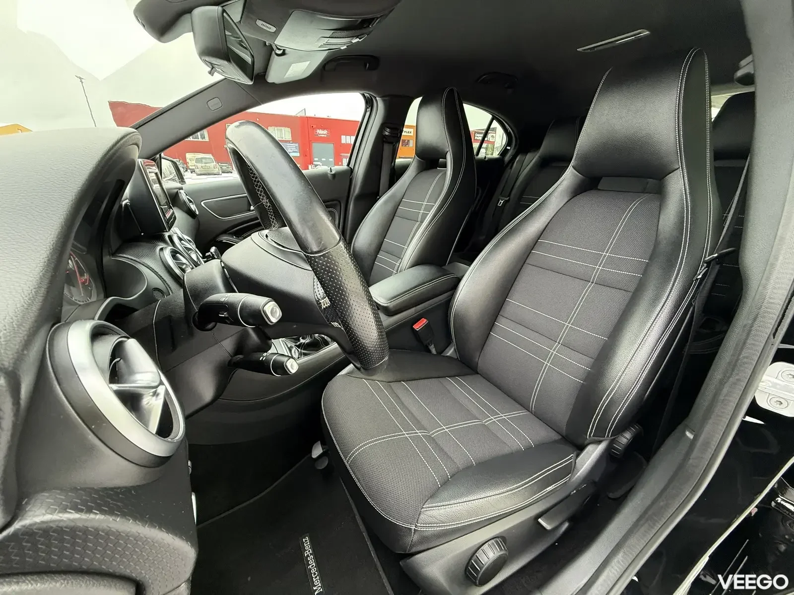 Mercedes-Benz A200 D AMG Sportpakett 2.1 100kW