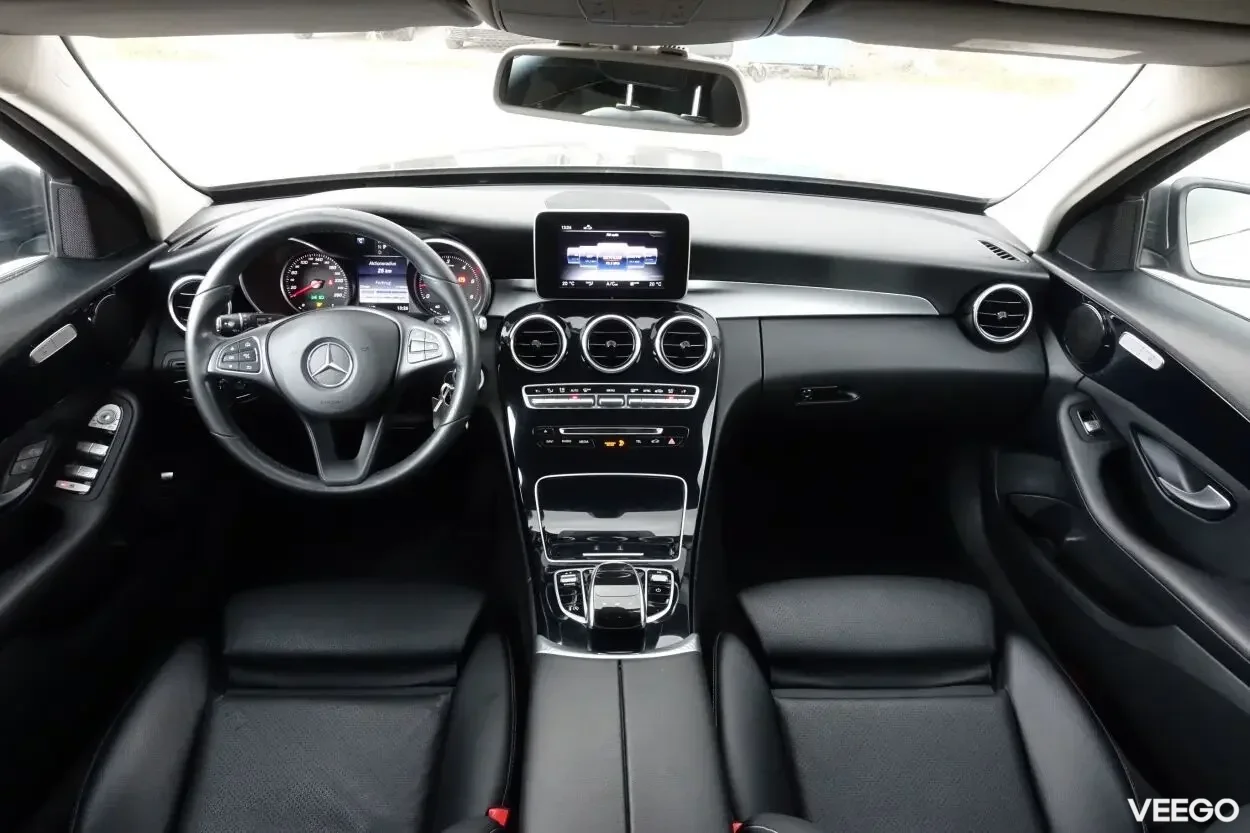 Mercedes-Benz C220 Avantgarde Facelif EU6 2.1 125kW