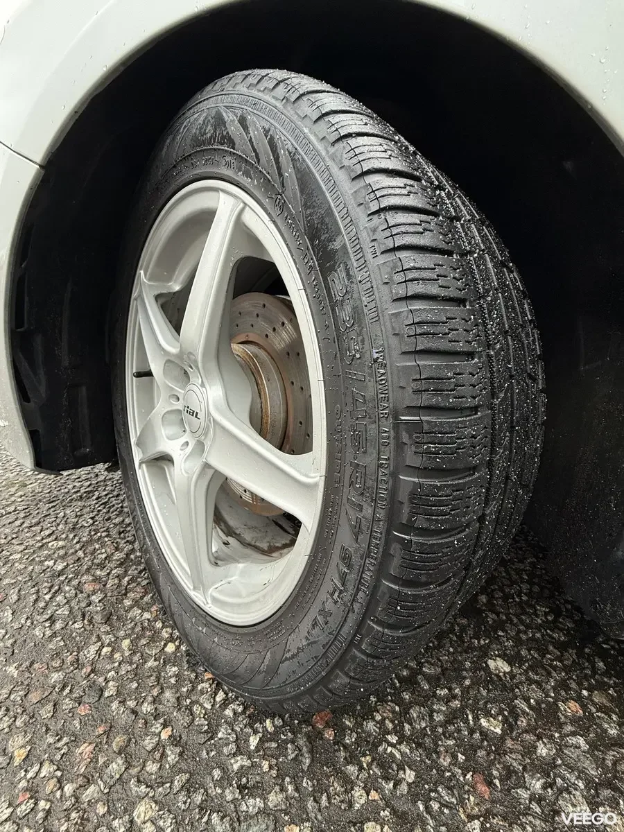 Mercedes-Benz B180 Sportpakett Facelift 1.8 80kW