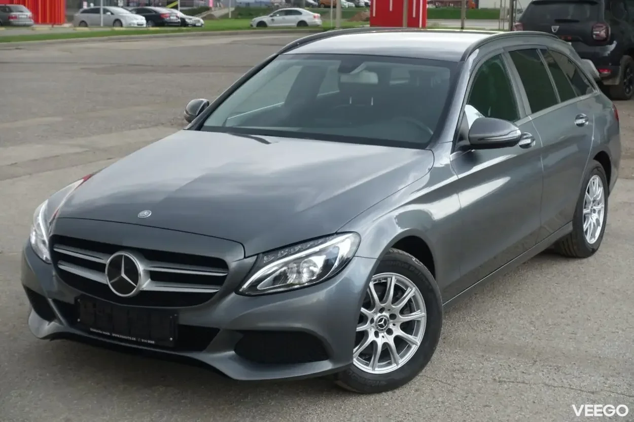 Mercedes-Benz C220 Avantgarde Facelif EU6 2.1 125kW