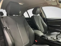 BMW 330 Sport Line 185kW thumbnail