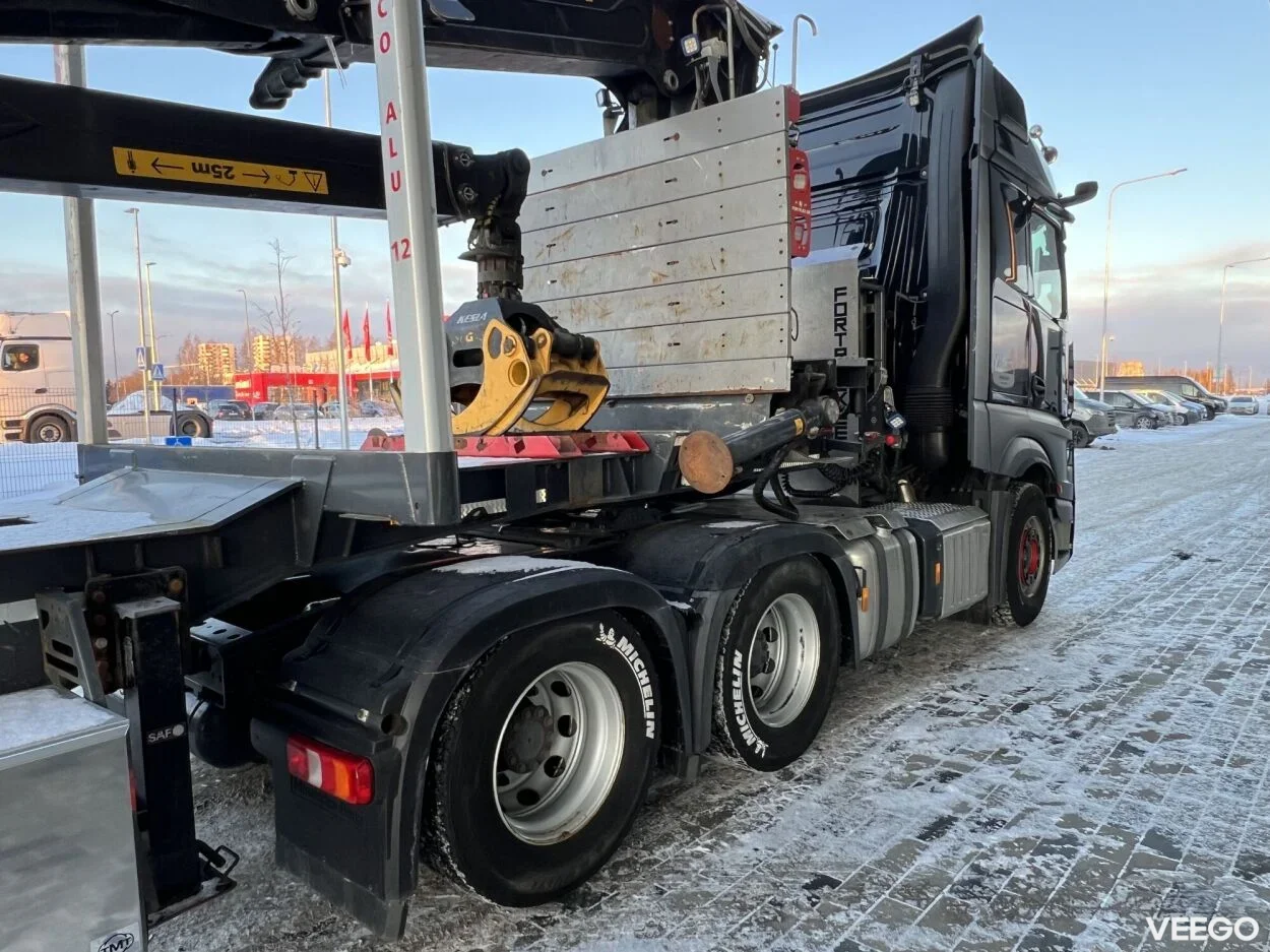 Mercedes-Benz Actros 2651 LS StreamSpace 12.8 375kW
