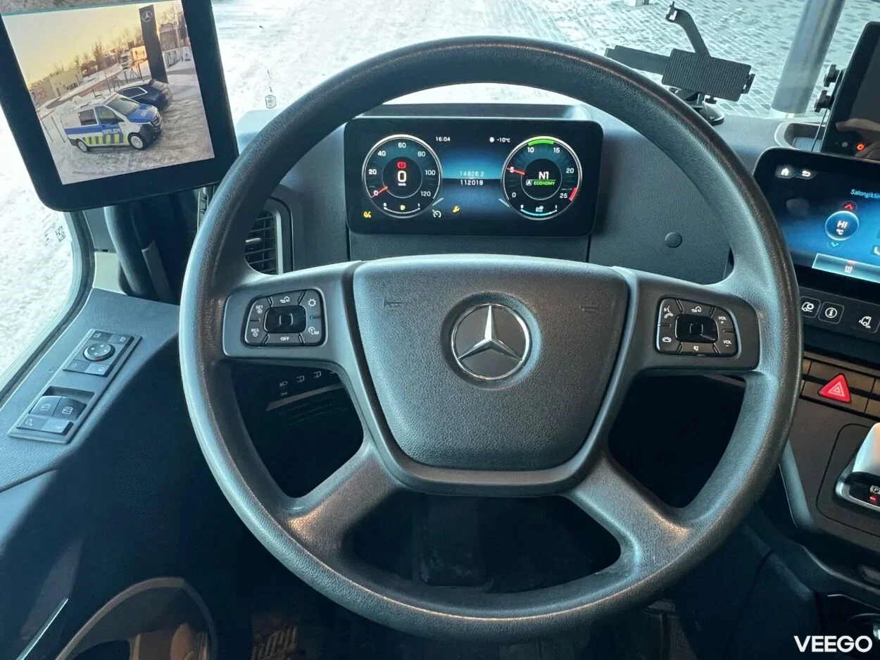 Mercedes-Benz Actros 2651 LS StreamSpace 12.8 375kW