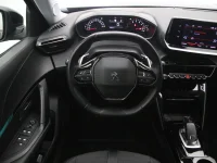 Peugeot 2008 1.5 96kW thumbnail